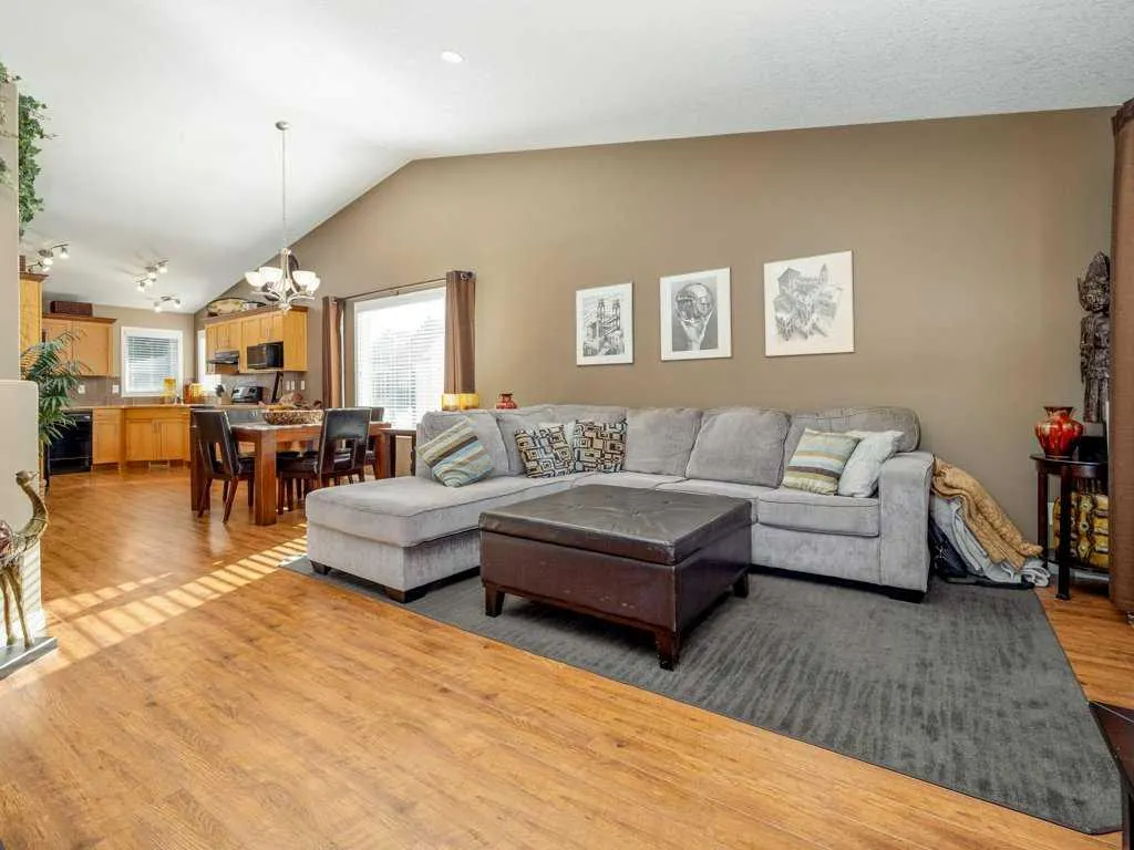 27 Rivermill Landing W