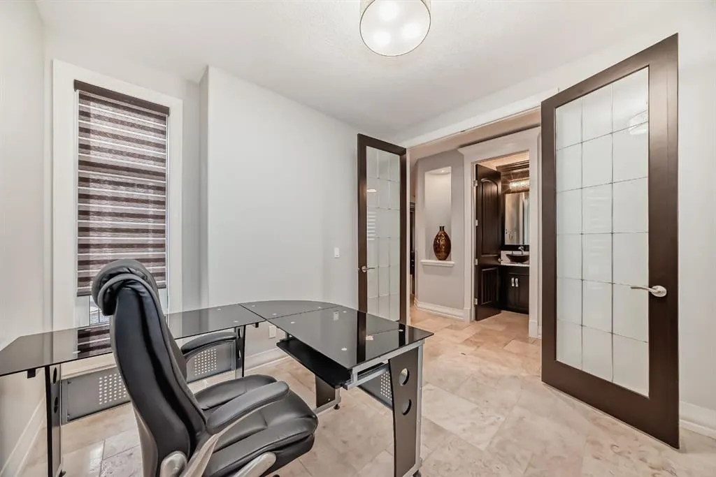 19 Aspen Ridge Heath SW