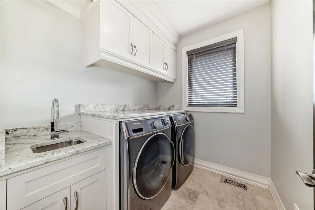 19 Aspen Ridge Heath SW
