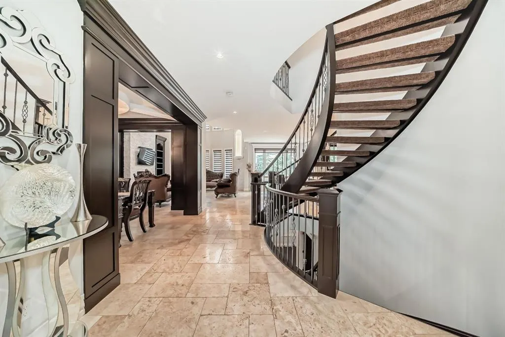 19 Aspen Ridge Heath SW