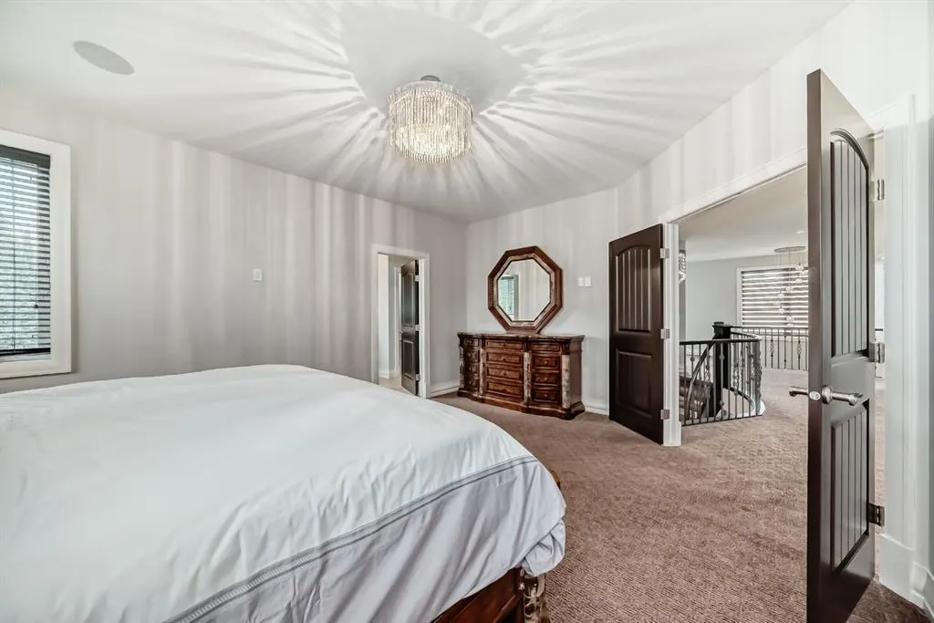 19 Aspen Ridge Heath SW