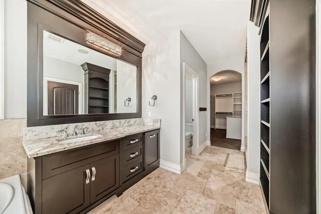 19 Aspen Ridge Heath SW