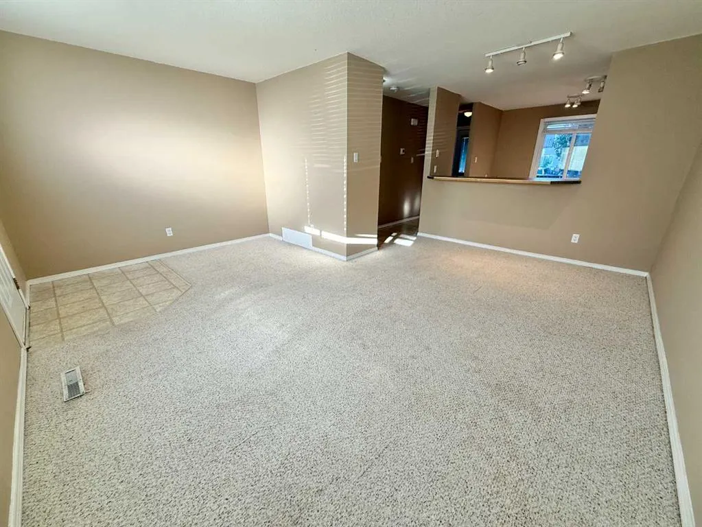 3406 20 Avenue S, #30