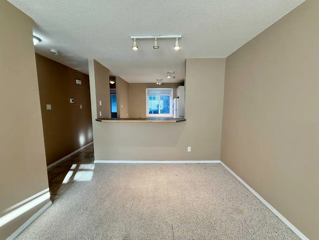 3406 20 Avenue S, #30