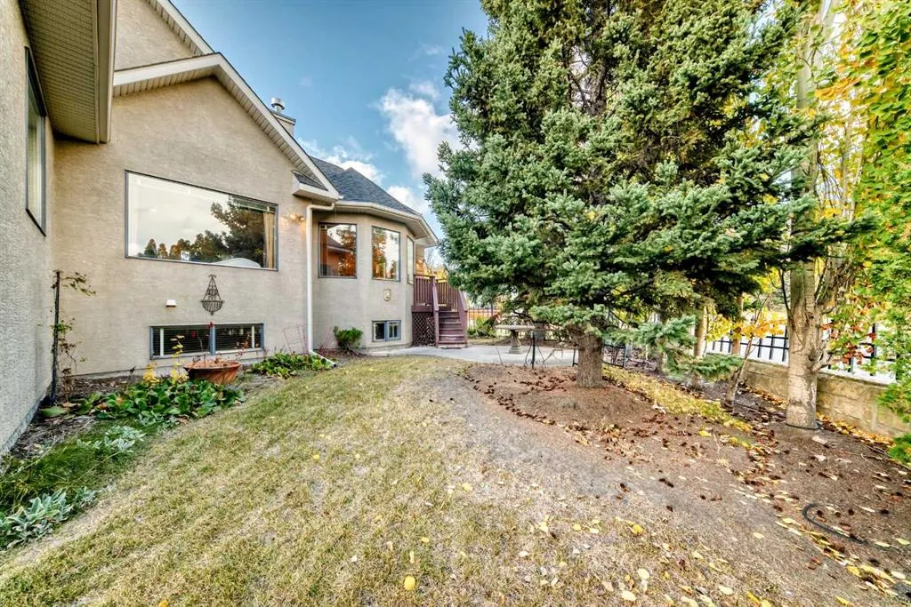 7001 Strathridge Gate SW