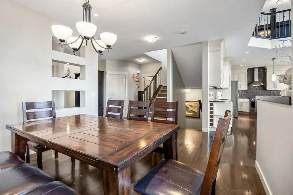 137 Magenta Crescent
