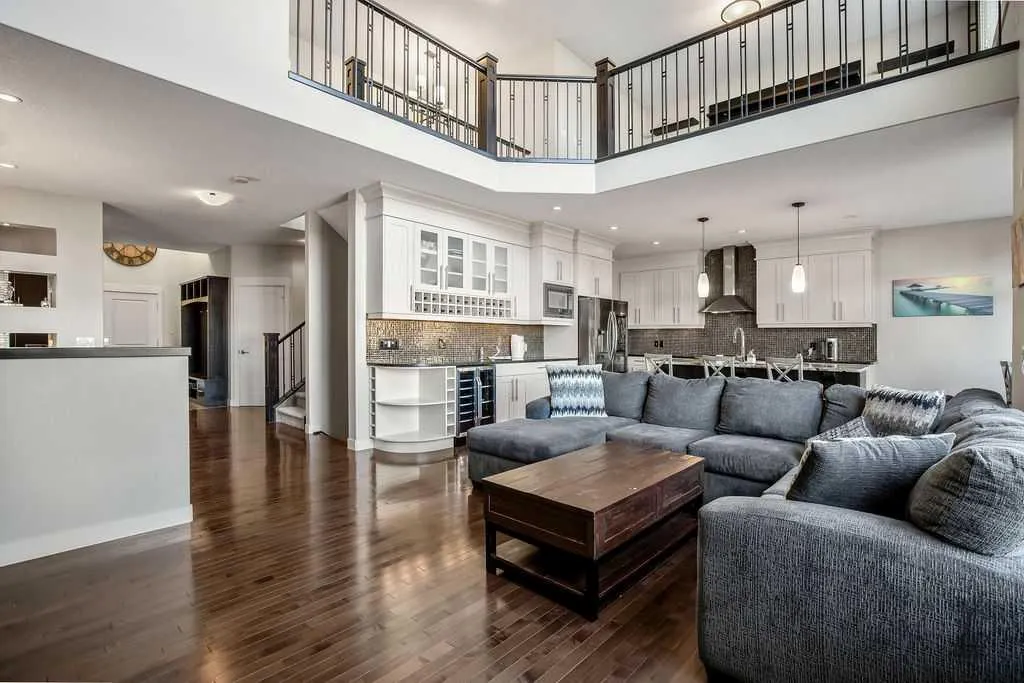 137 Magenta Crescent