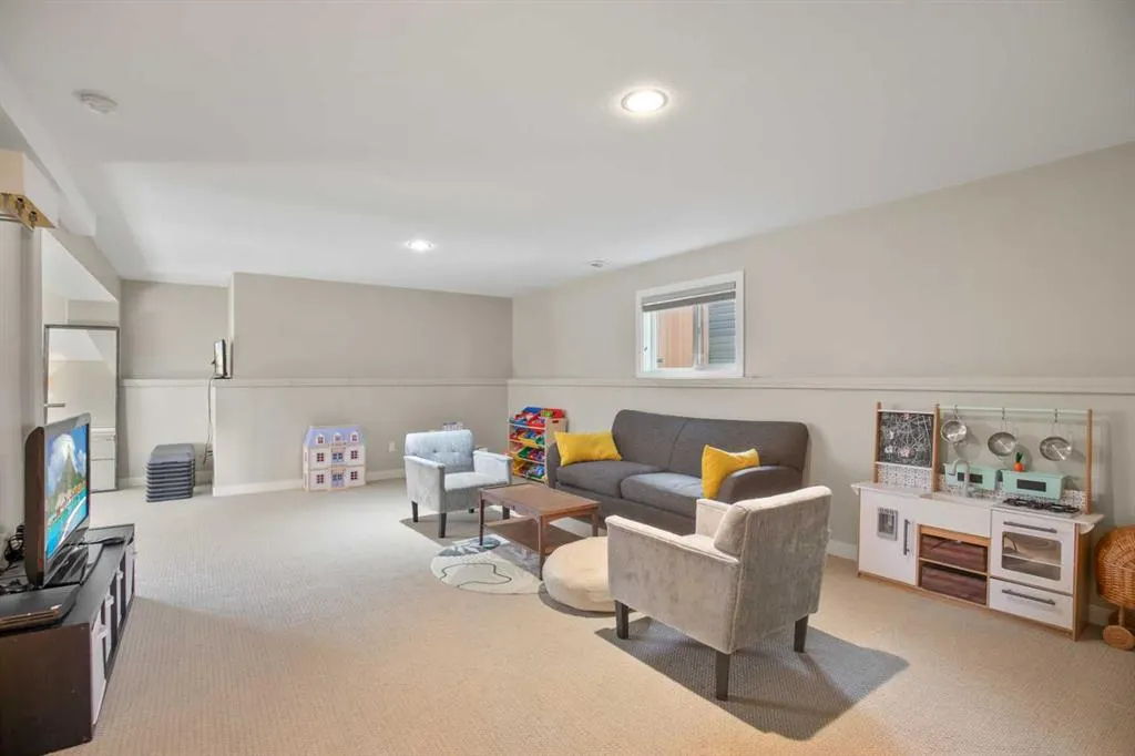 42 Iron Wolf Court