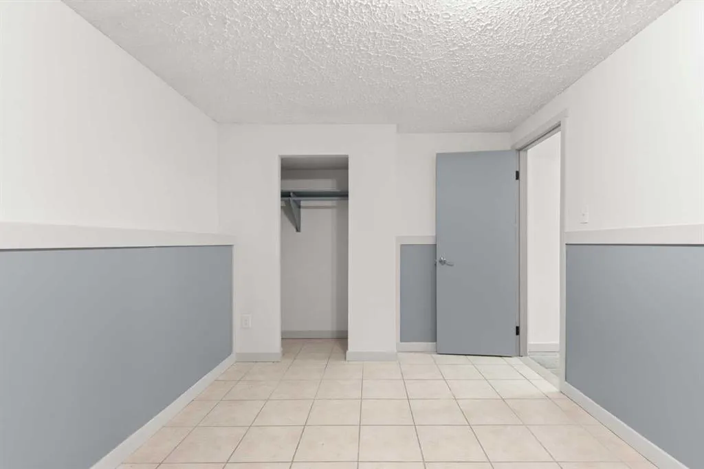 8 Cypress Way SE