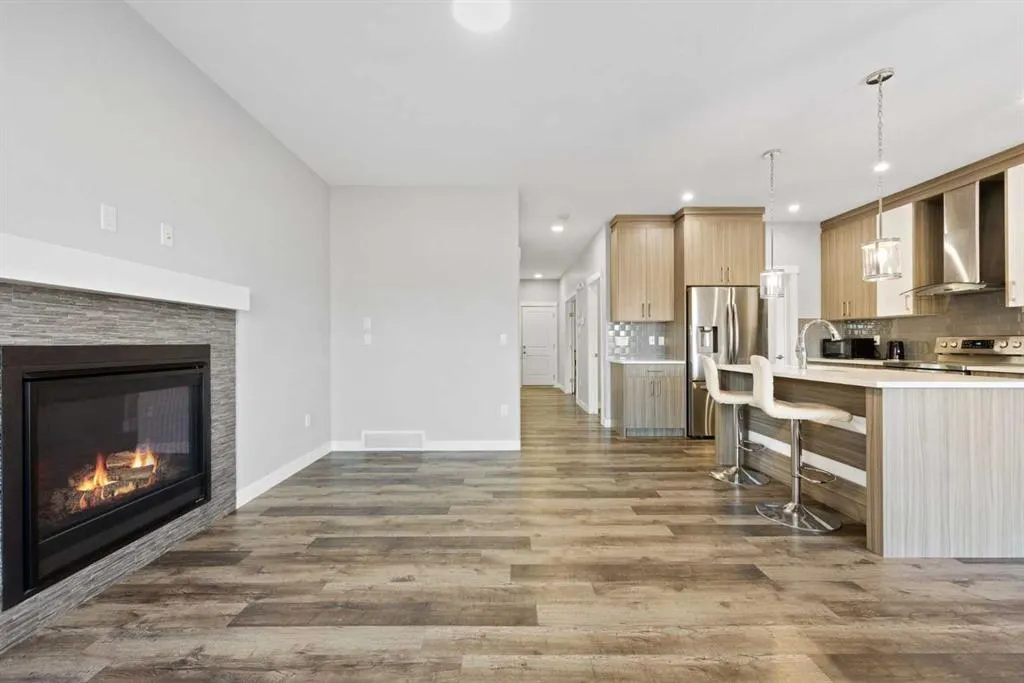743 Edgefield Crescent