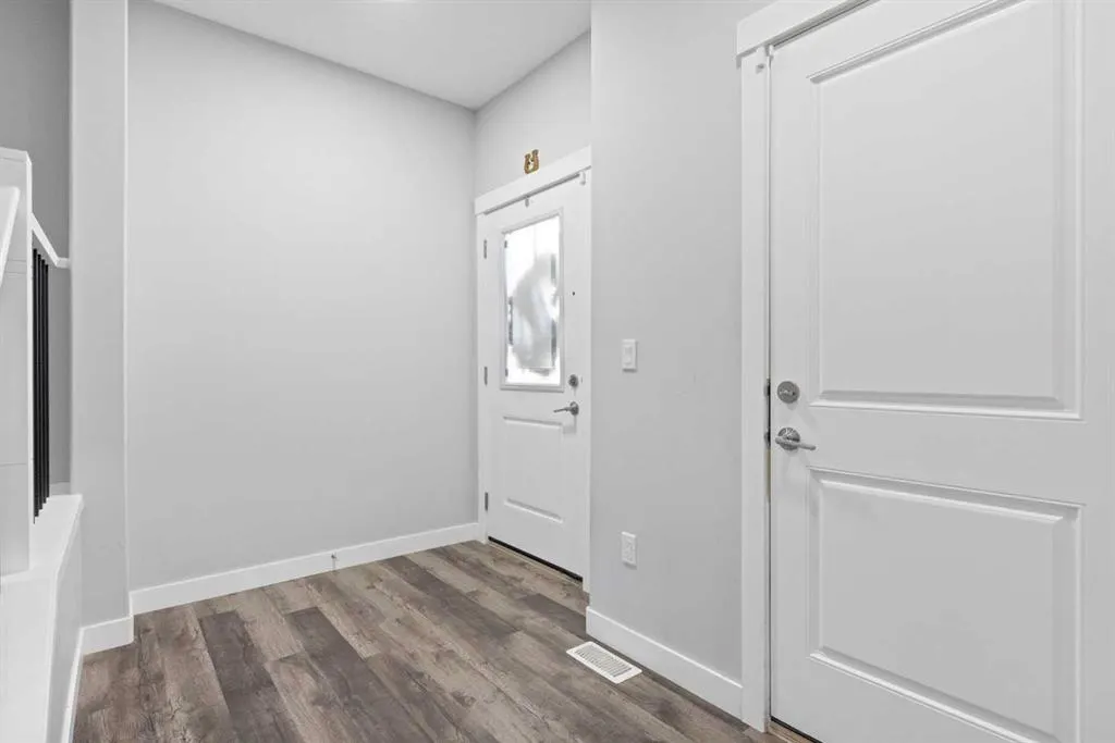 743 Edgefield Crescent