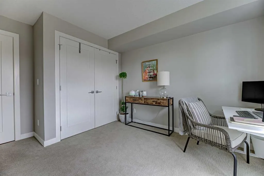 5029 Edgemont Boulevard NW, #210