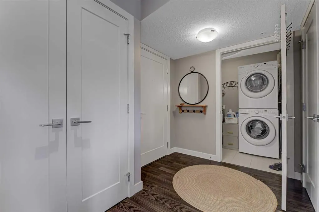 5029 Edgemont Boulevard NW, #210