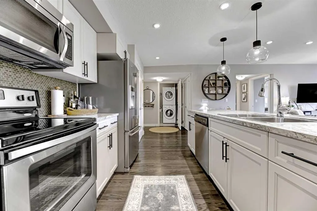 5029 Edgemont Boulevard NW, #210