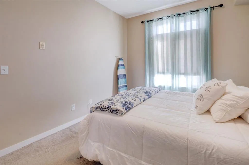 1140 Taradale Drive NE, #1413