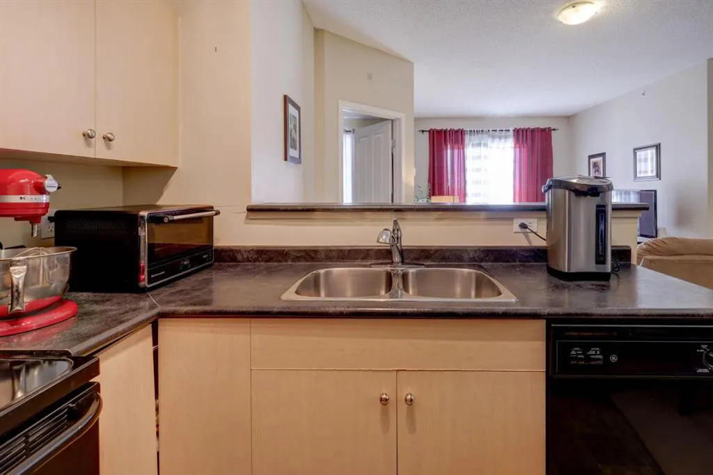 1140 Taradale Drive NE, #1413