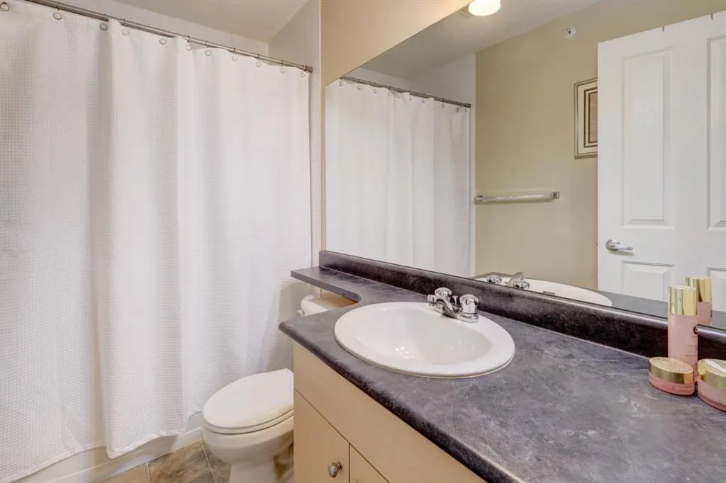 1140 Taradale Drive NE, #1413