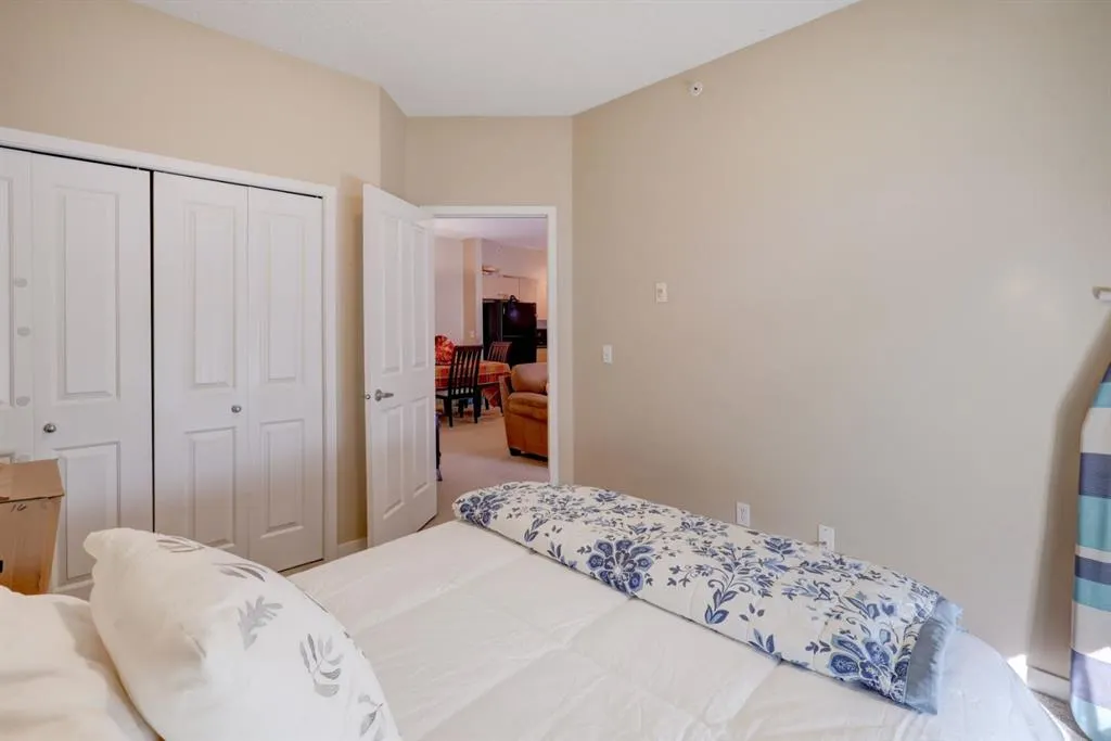 1140 Taradale Drive NE, #1413