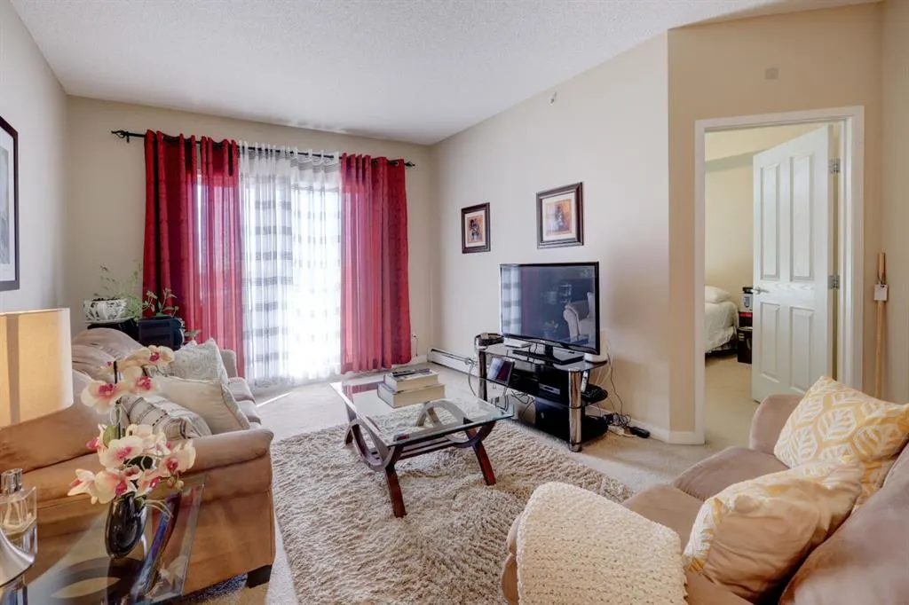 1140 Taradale Drive NE, #1413
