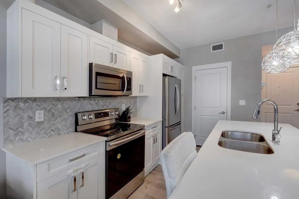 100 Auburn Meadows Common SE, #315