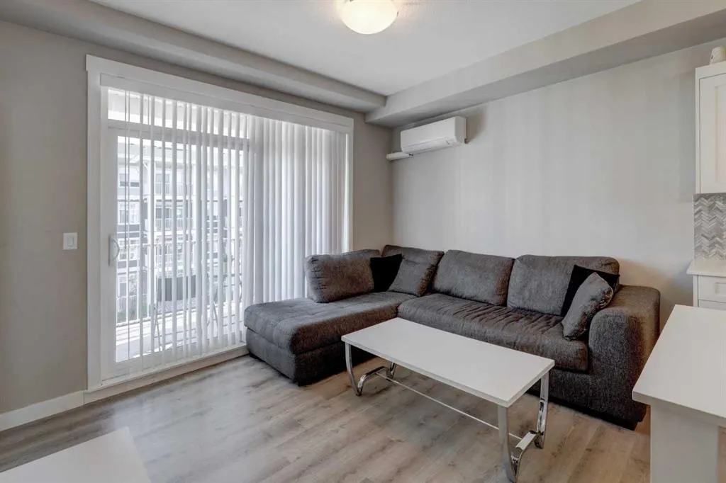 100 Auburn Meadows Common SE, #315