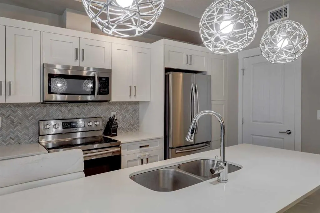 100 Auburn Meadows Common SE, #315