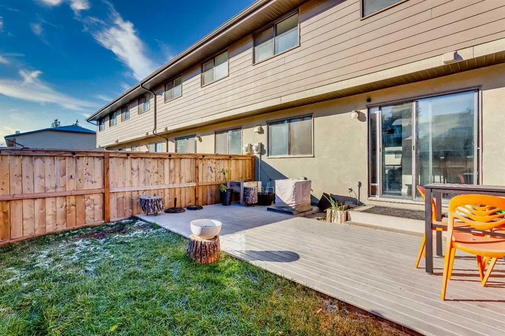 5019 46 Avenue SW, #19