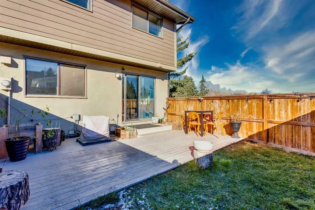5019 46 Avenue SW, #19