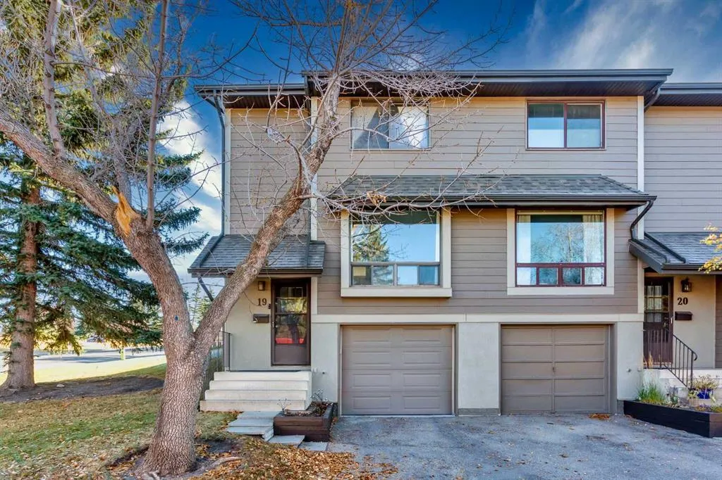 5019 46 Avenue SW, #19