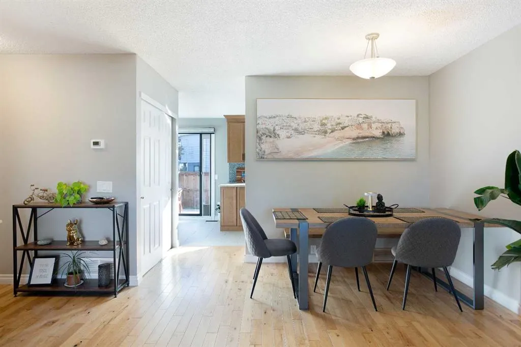 5019 46 Avenue SW, #19