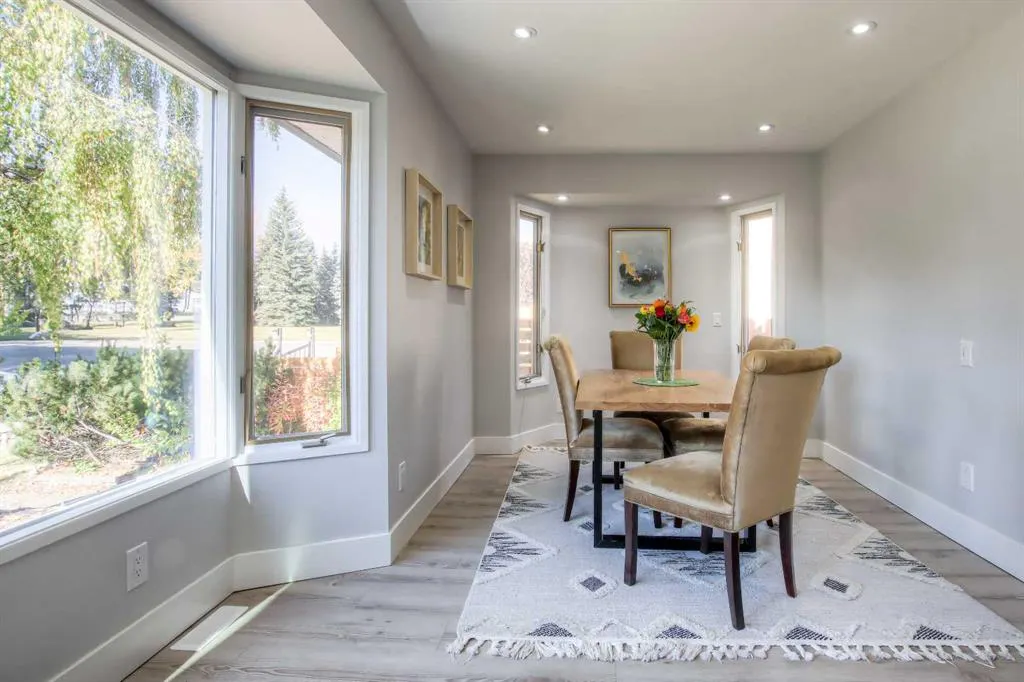 511 Cedarille Crescent SW