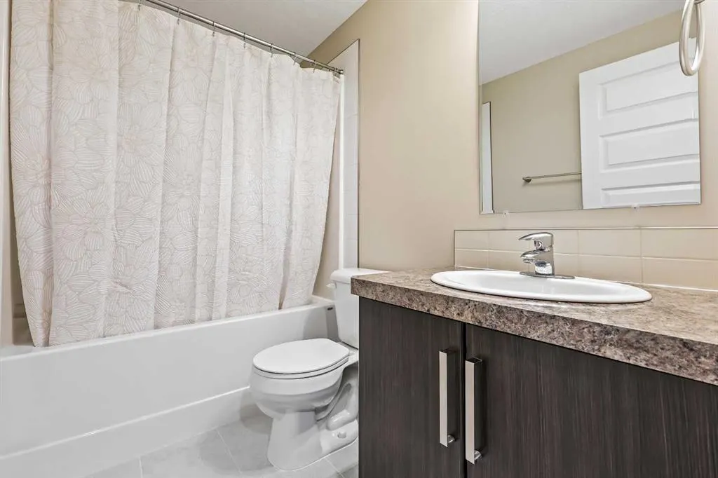 147 Mckenzie Towne Close SE