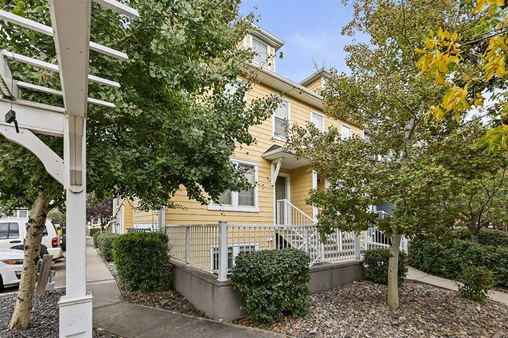 147 Mckenzie Towne Close SE