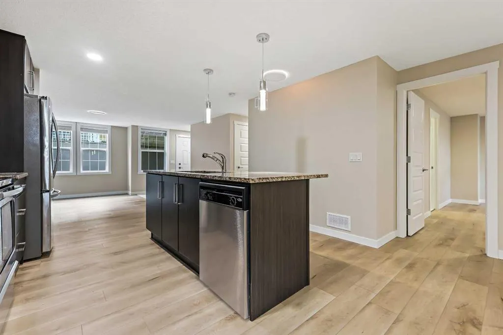 147 Mckenzie Towne Close SE