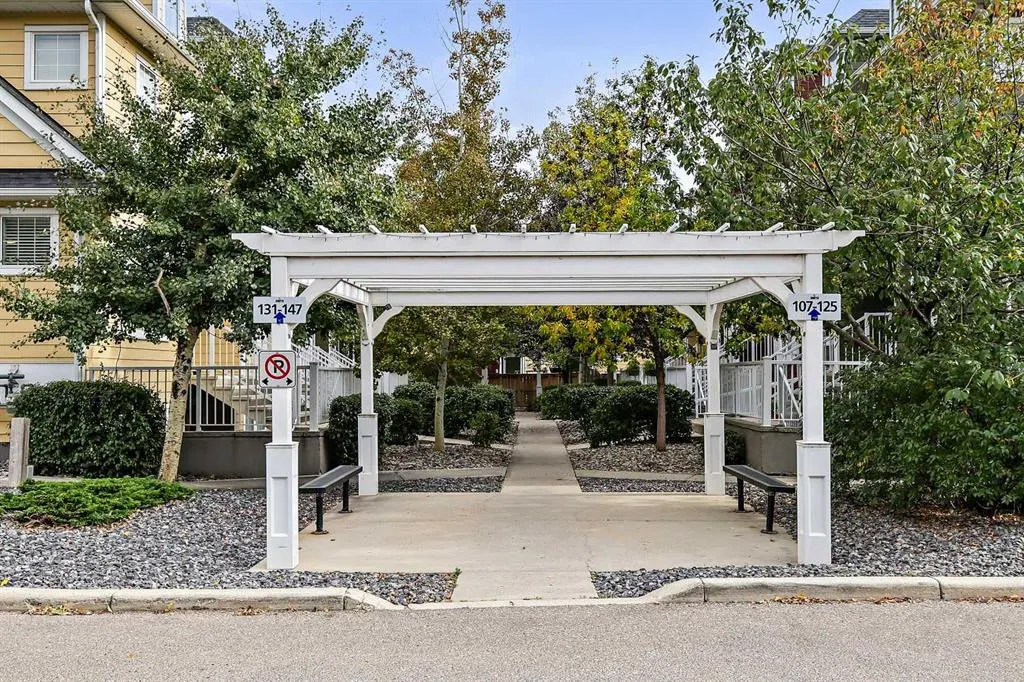 147 Mckenzie Towne Close SE