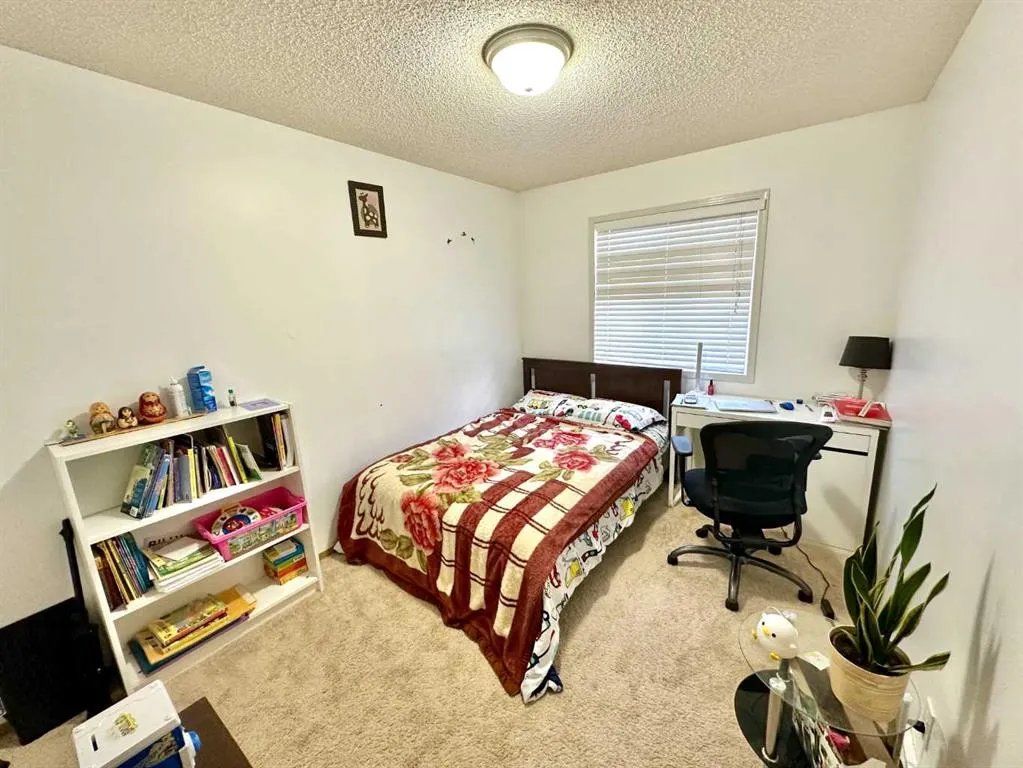 92 Somerset Drive SW
