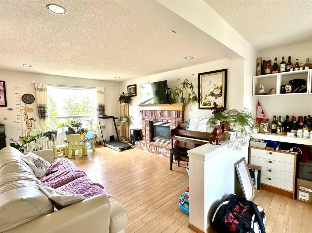 92 Somerset Drive SW