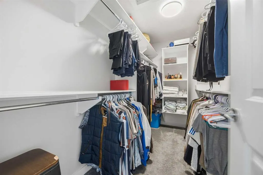 520 Kingsmere Way SE