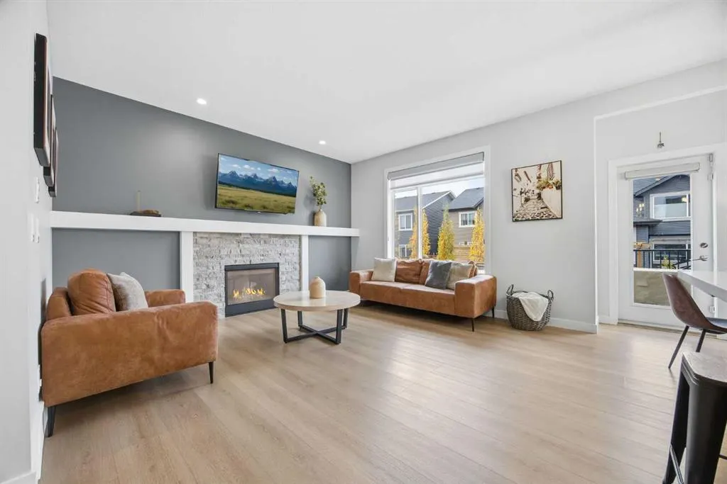 520 Kingsmere Way SE