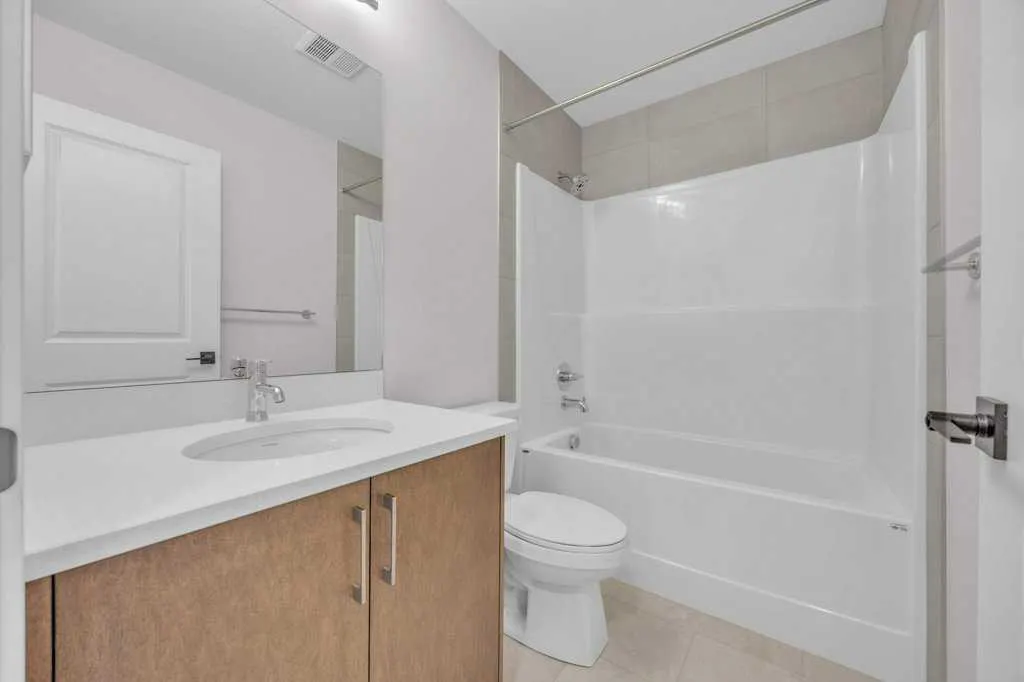 203 Homestead Common NE