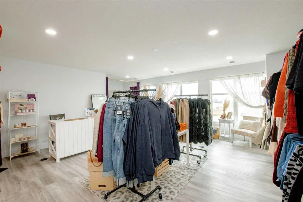 11706 104 Avenue, #201/203