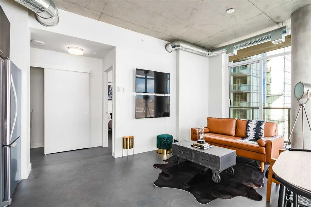 624 8 Avenue SE, #804