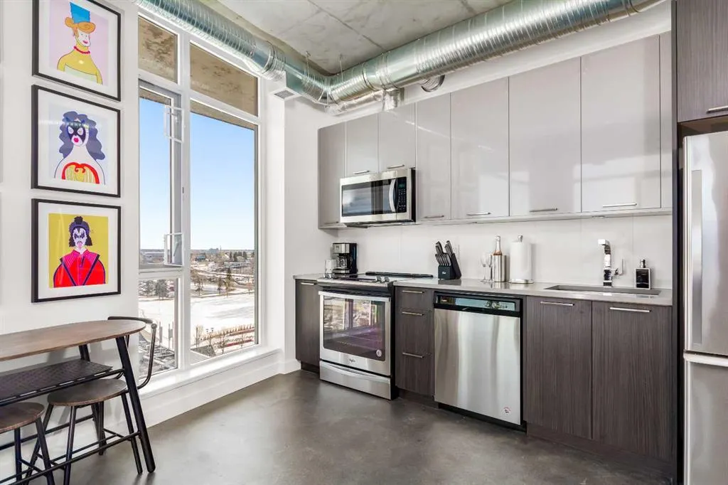624 8 Avenue SE, #804