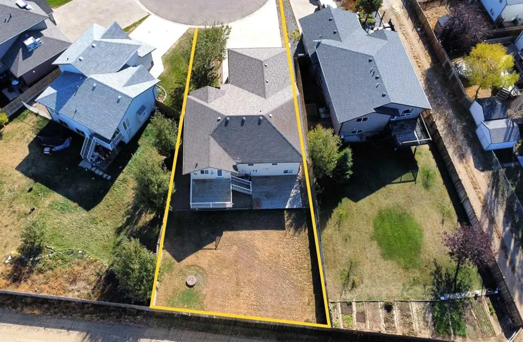 36 Meadowbrook Court