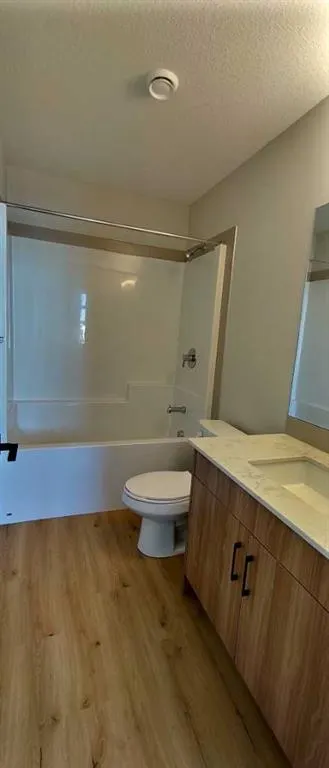 200 Seton Circle SE, #1304