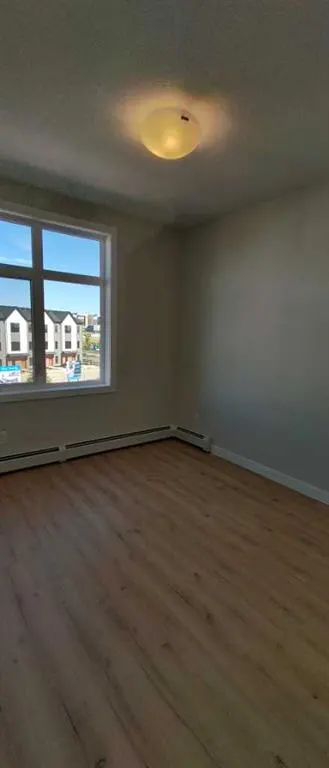200 Seton Circle SE, #1304
