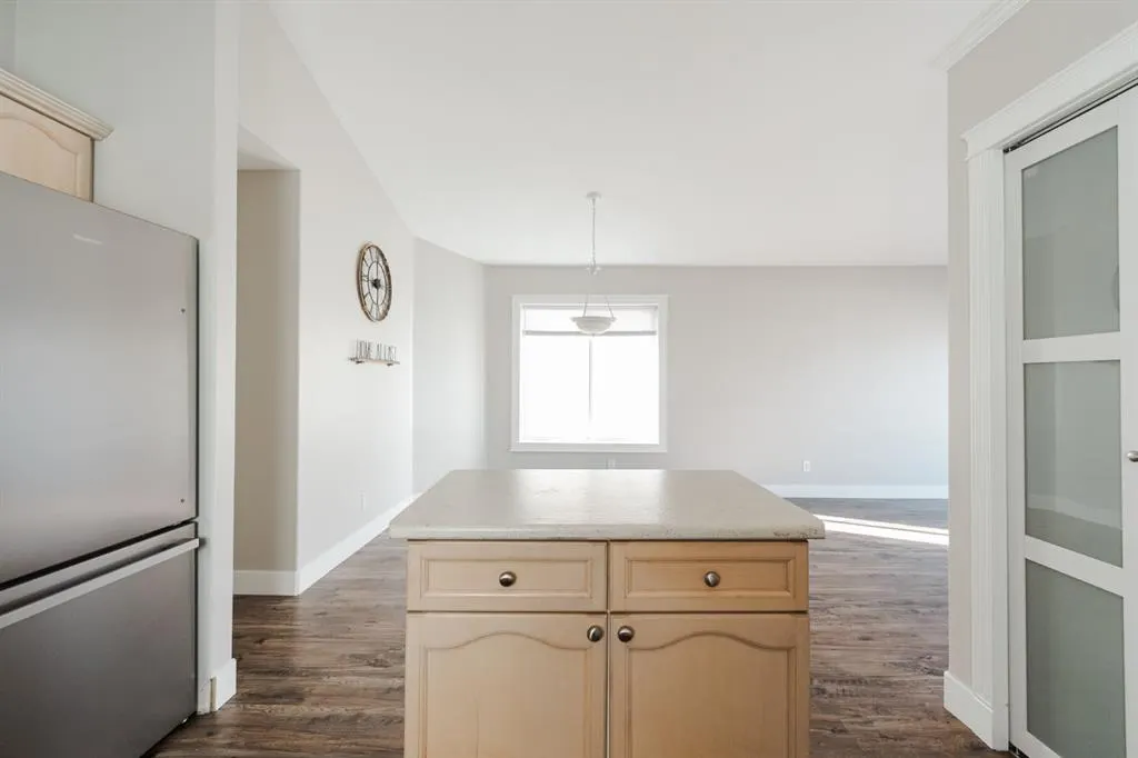 169 St. Laurent Way