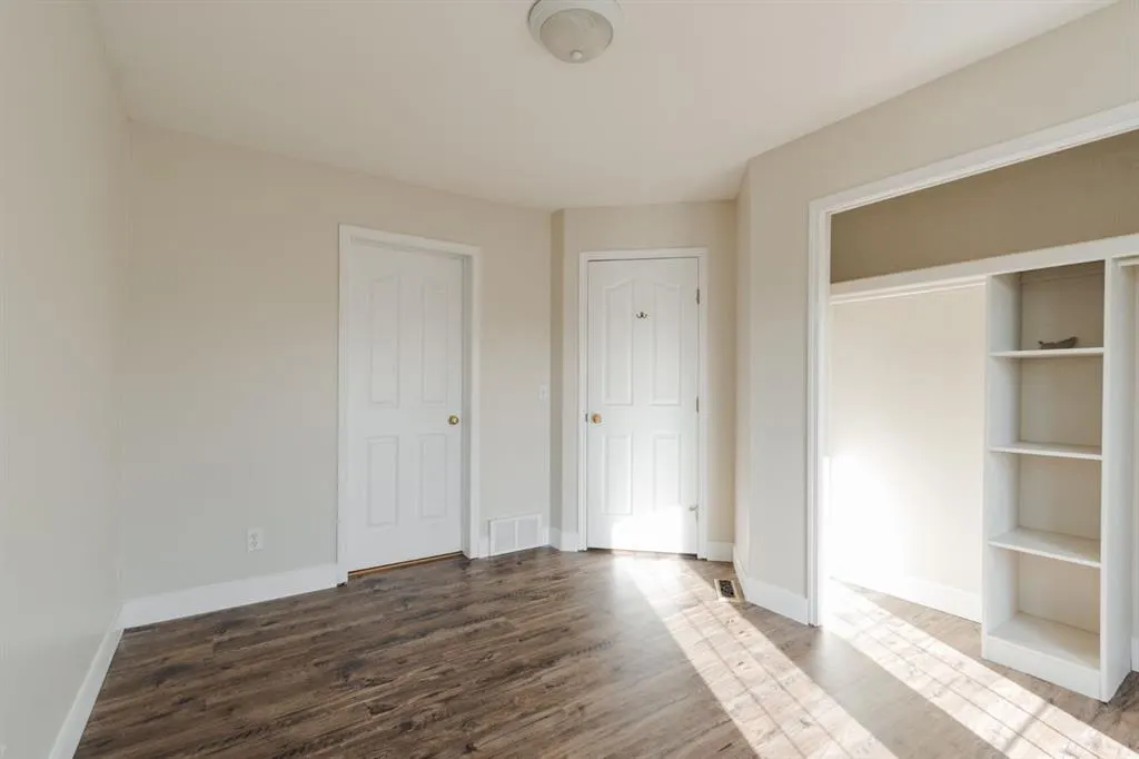 169 St. Laurent Way