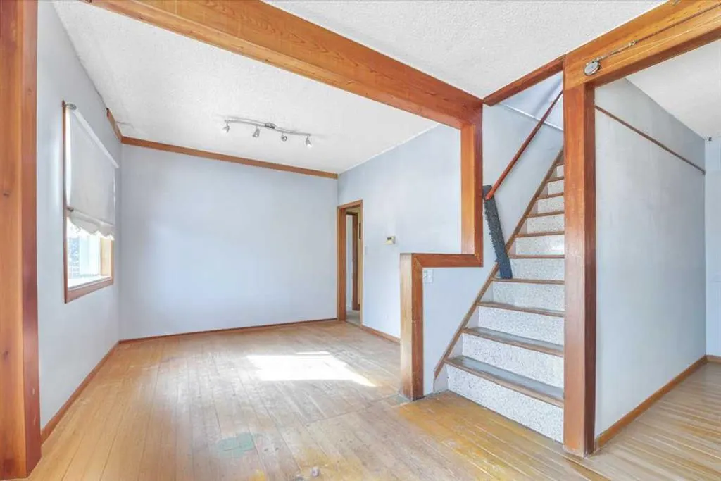 234075 Township Road 280