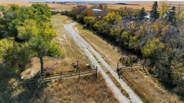 234075 Township Road 280